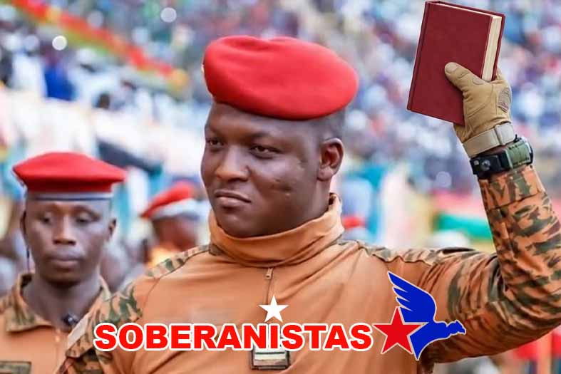 Burkina Faso: Traoré impulsa una educación soberanista para romper con la herencia colonial